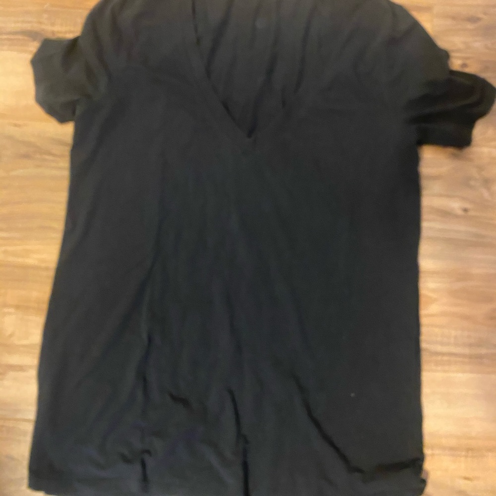 Lulu lemon v neck work out top